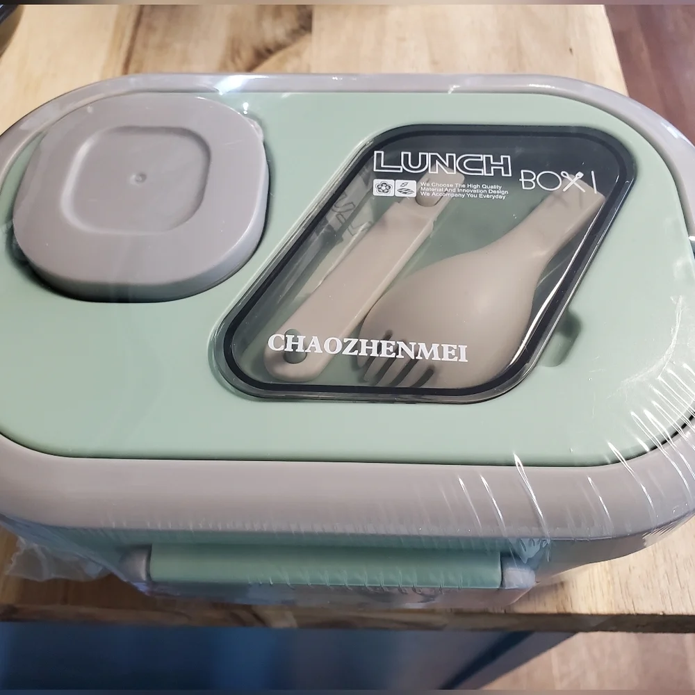 Lunch Box with Utensils